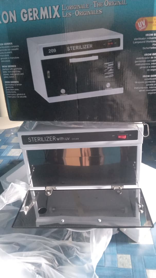 Germix UV sterilizer